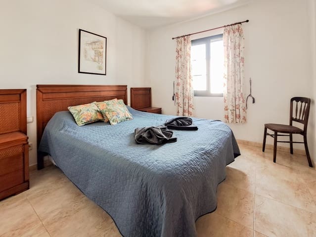 2 camera da letto Villa in vendita in Playa Blanca, Yaiza con garage - 240.000 € (Rif: 9834192)