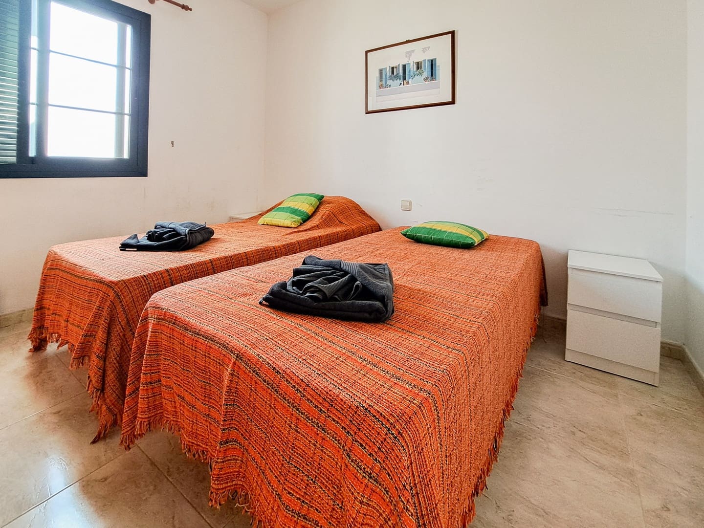 2 bedroom Villa for sale in Playa Blanca with garage - € 240,000 (Ref: 9834192)