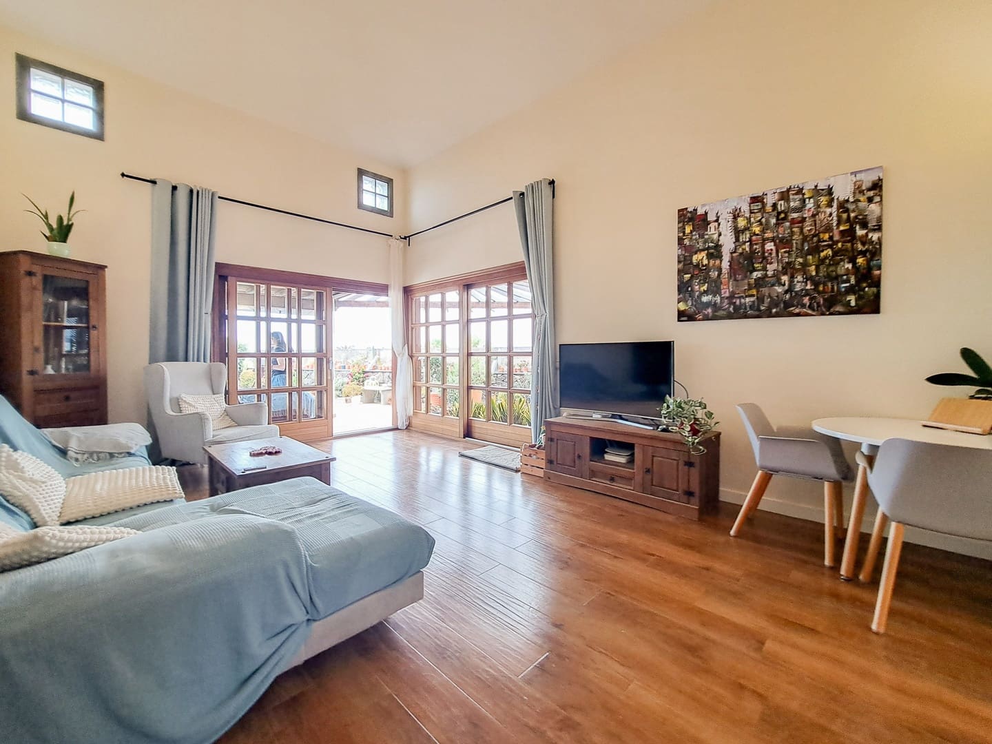 3 sypialnia Willa na sprzedaż w Playa Blanca z basenem garażem - 625 000 € (Ref: 9946264)