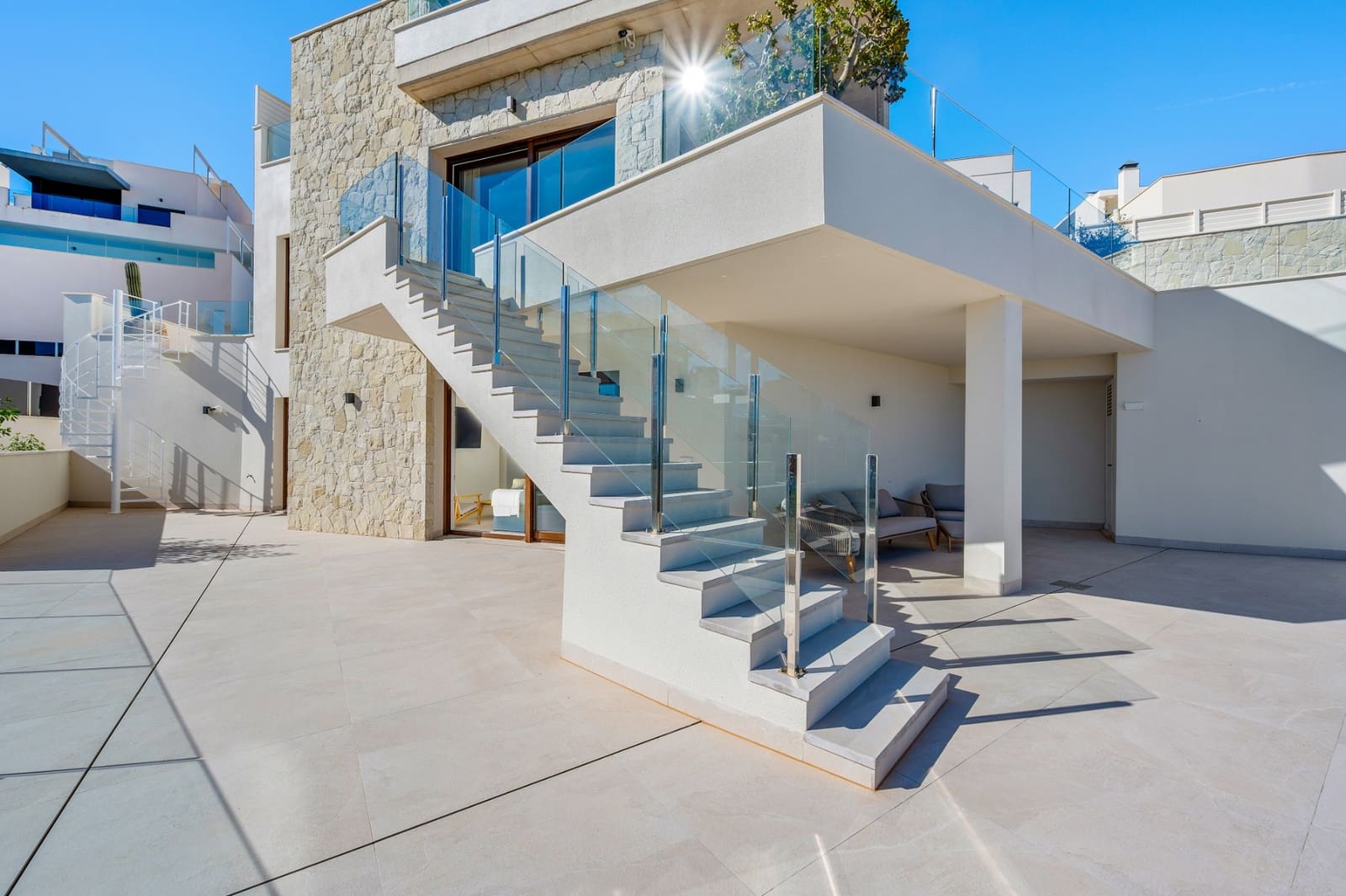 3 soverom Villa til salgs i San Miguel de Salinas med svømmebasseng garasje - € 1 049 000 (Ref: 10182414)