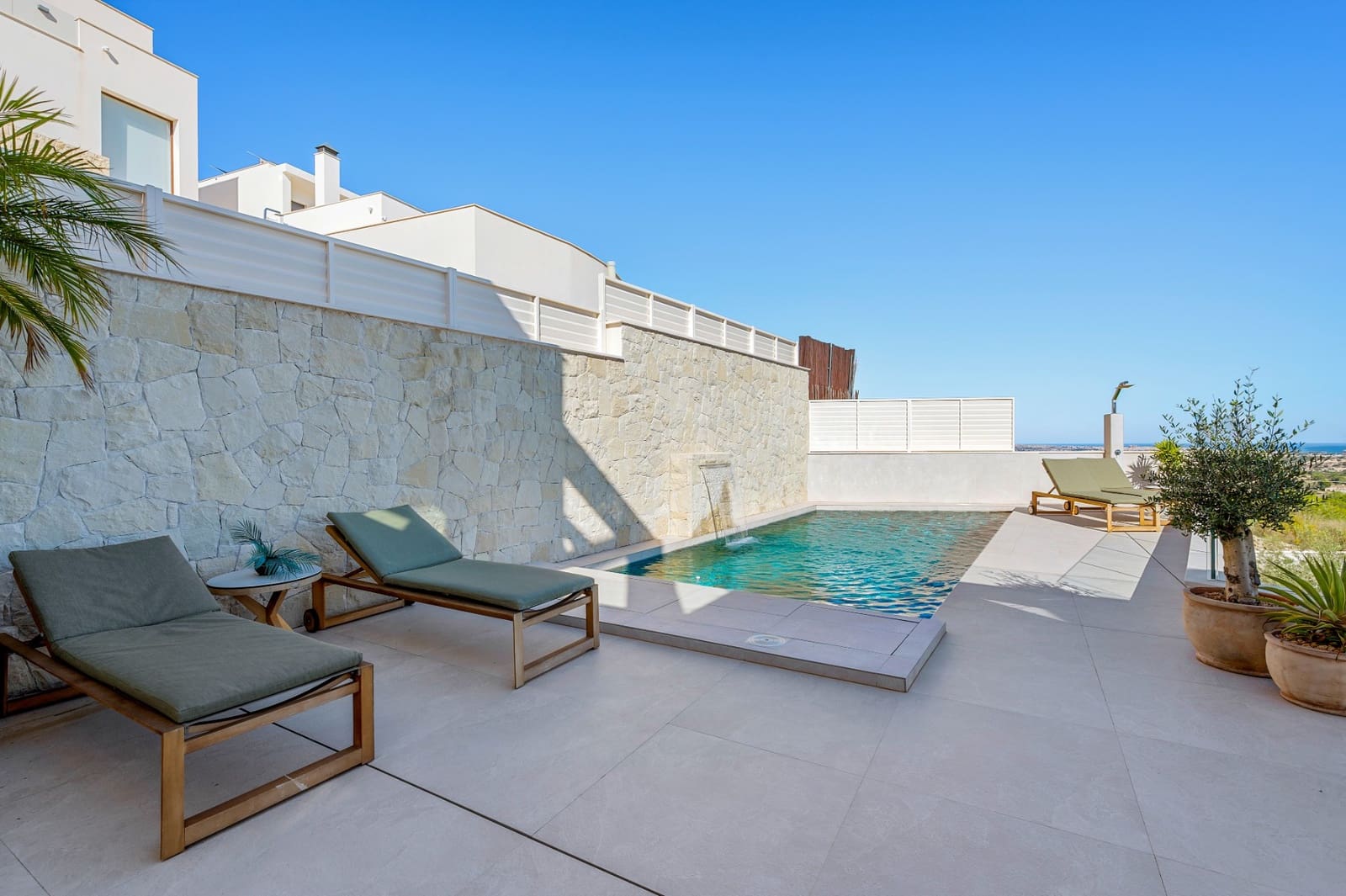 3 soverom Villa til salgs i San Miguel de Salinas med svømmebasseng garasje - € 1 049 000 (Ref: 10182414)