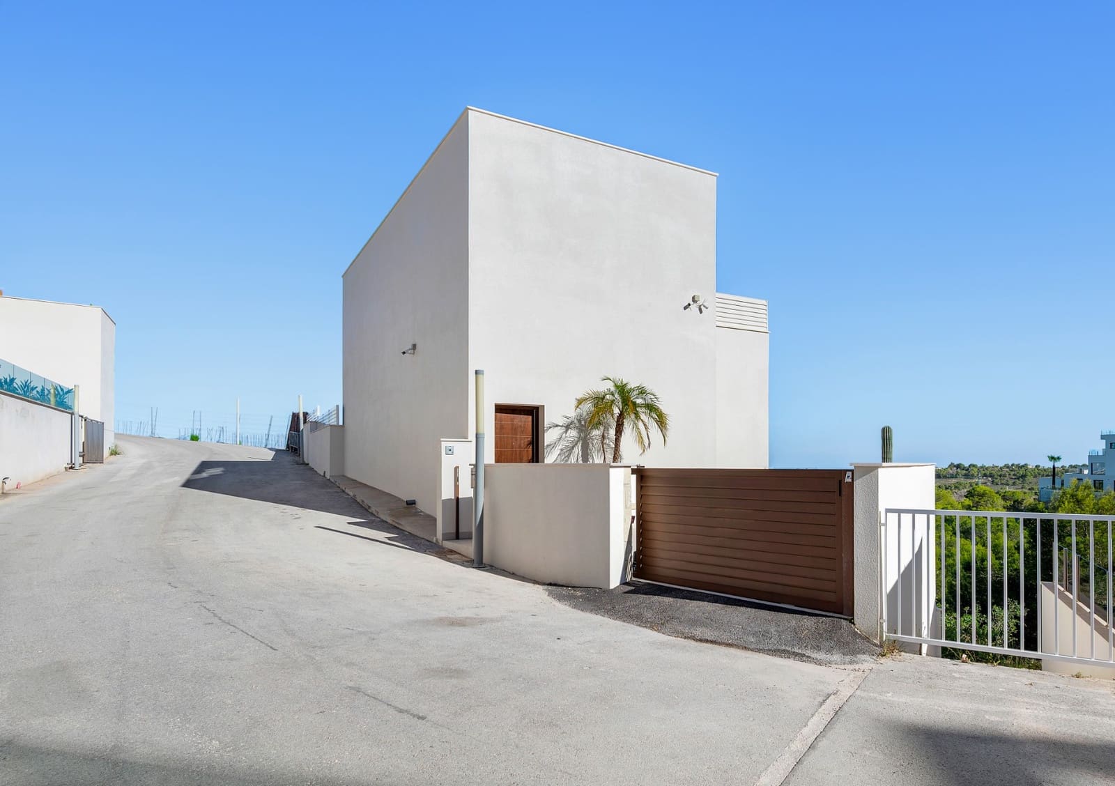 3 soverom Villa til salgs i San Miguel de Salinas med svømmebasseng garasje - € 1 049 000 (Ref: 10182414)