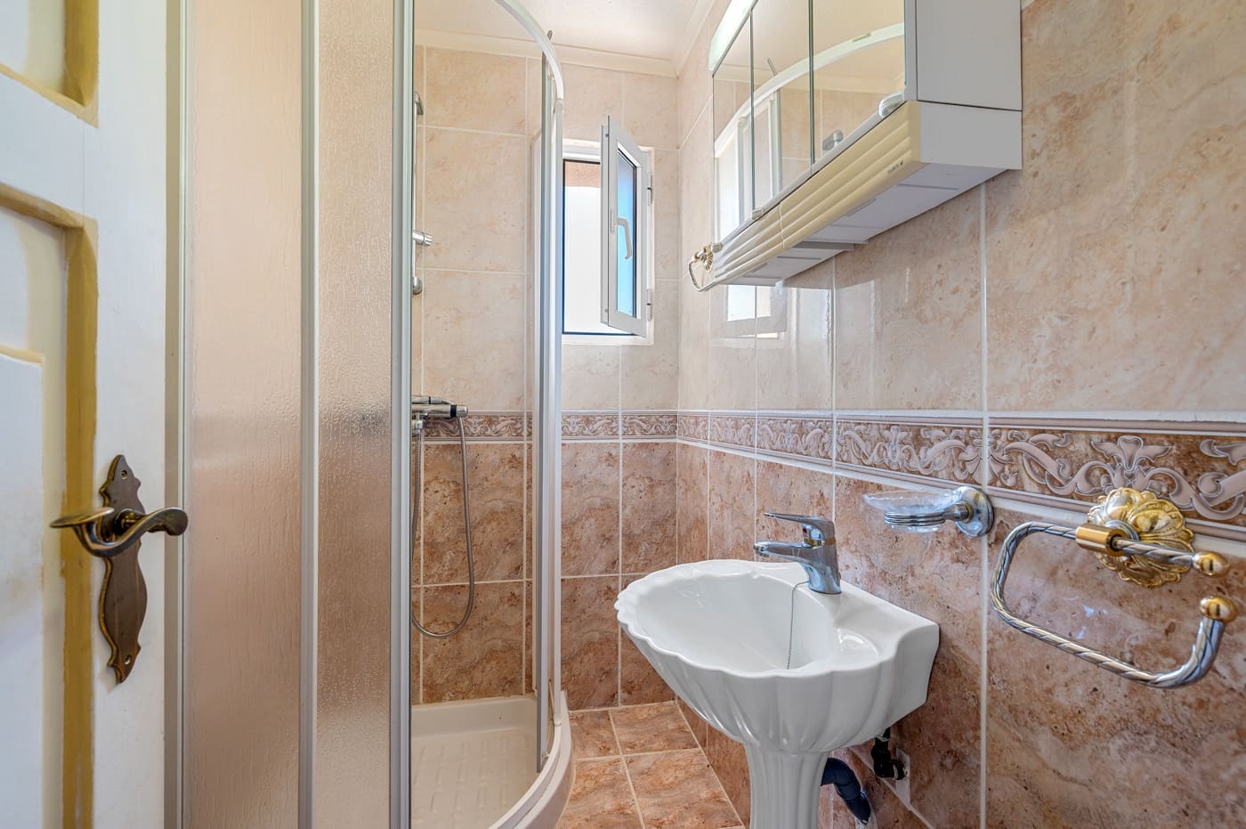 6 soveværelse Penthouse til salg i Benidorm med swimmingpool - € 899.000 (Ref: 9041239)