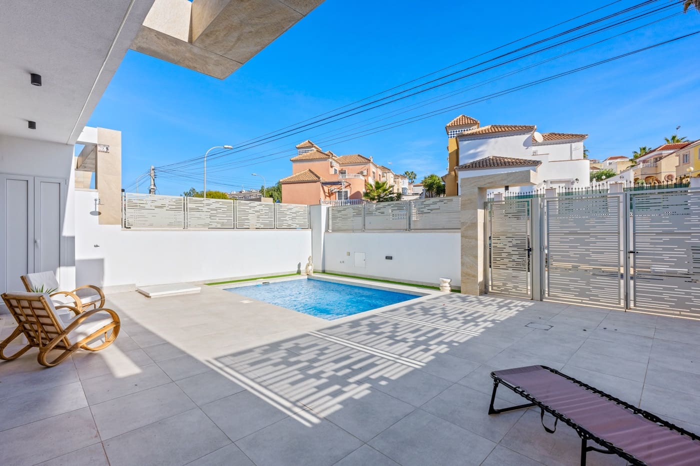 3 bedroom Villa for sale in Blue Lagoon with pool - € 475,000 (Ref: 9503472)