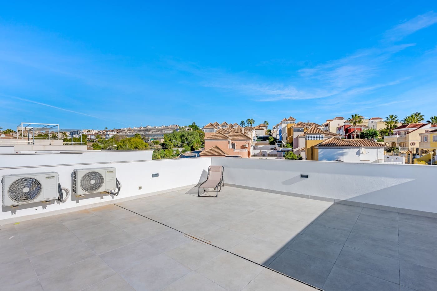 3 bedroom Villa for sale in Blue Lagoon with pool - € 475,000 (Ref: 9503472)