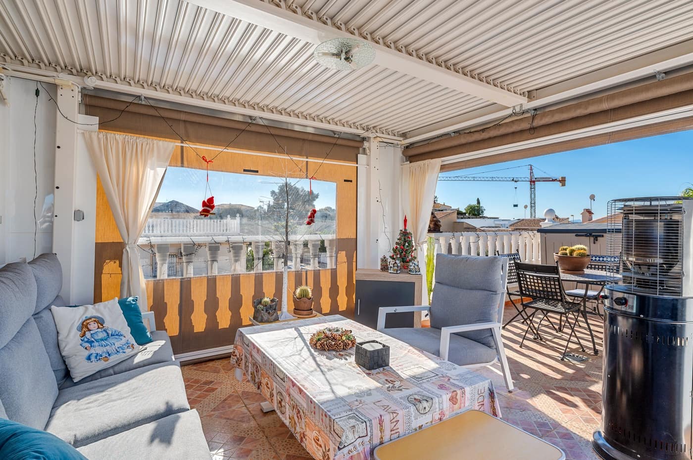 3 bedroom Townhouse for sale in Rojales with pool - € 249,000 (Ref: 9503473)