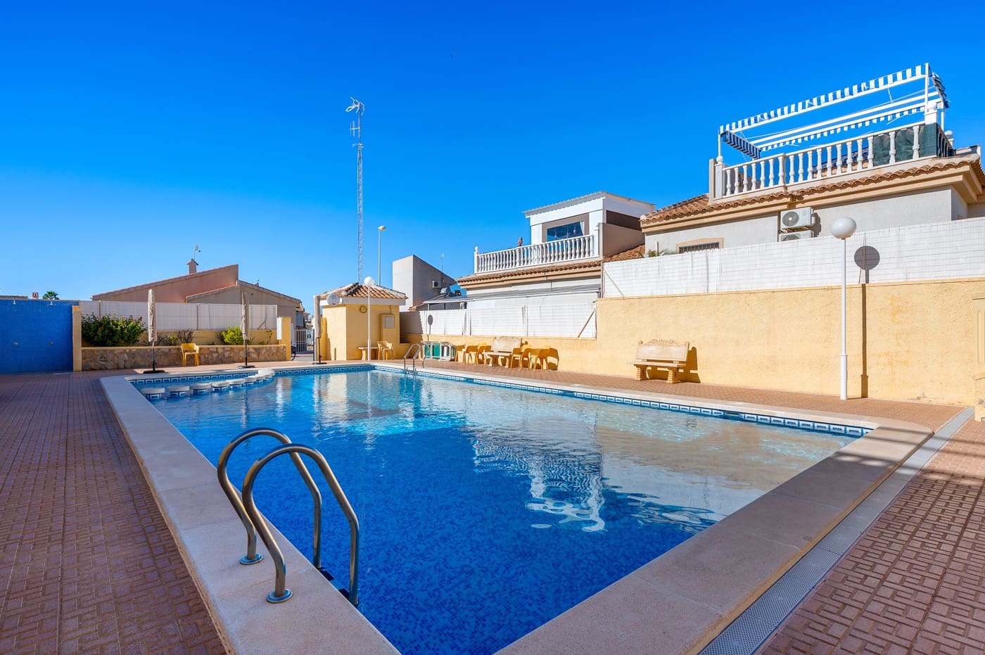 3 bedroom Townhouse for sale in Rojales with pool - € 249,000 (Ref: 9503473)