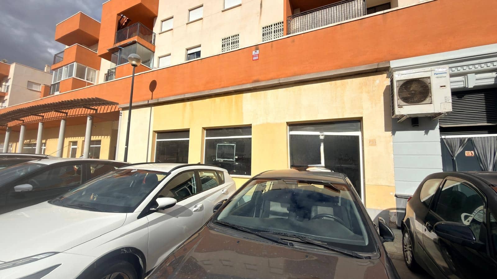 Commercial for sale in Los Dolses - € 169,000 (Ref: 9779159)