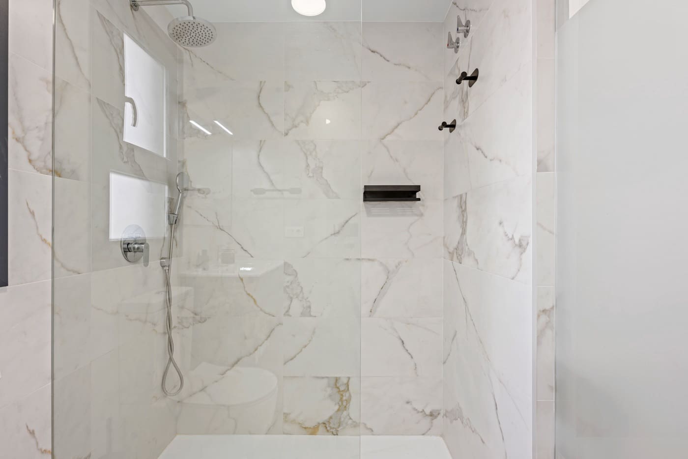 2 slaapkamer Penthouse te koop in Villamartin met zwembad - € 309.500 (Ref: 9779160)