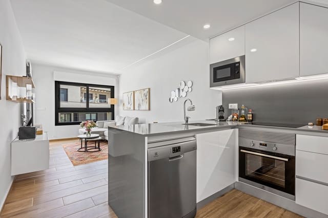 2 slaapkamer Penthouse te koop in Villamartin, Orihuela met zwembad - € 309.500 (Ref: 9779160)