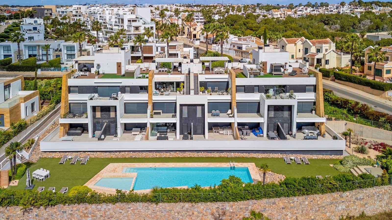 2 soveværelse Lejlighed til salg i Los Dolses med swimmingpool - € 355.000 (Ref: 9823210)