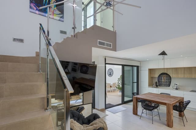 3 makuuhuone Omakotitalo myytävänä paikassa Benijófar mukana uima-altaan - 419 000 € (Ref: 9823650)