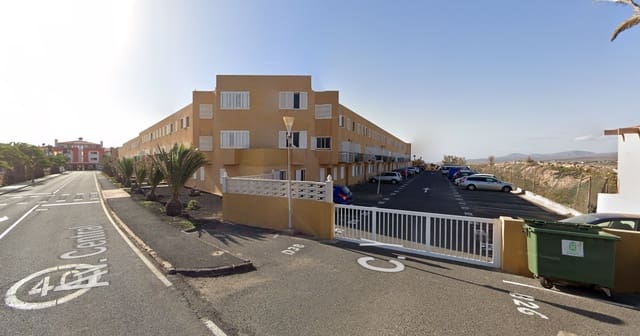 2 makuuhuone Omakotitalo myytävänä paikassa Costa de Antigua, Antigua - 175 000 € (Ref: 10023628)
