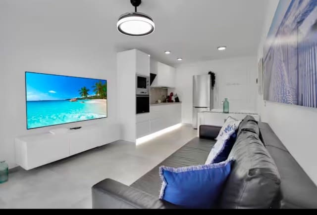 1 makuuhuone Huoneisto myytävänä paikassa Corralejo, La Oliva - 249 000 € (Ref: 10026873)