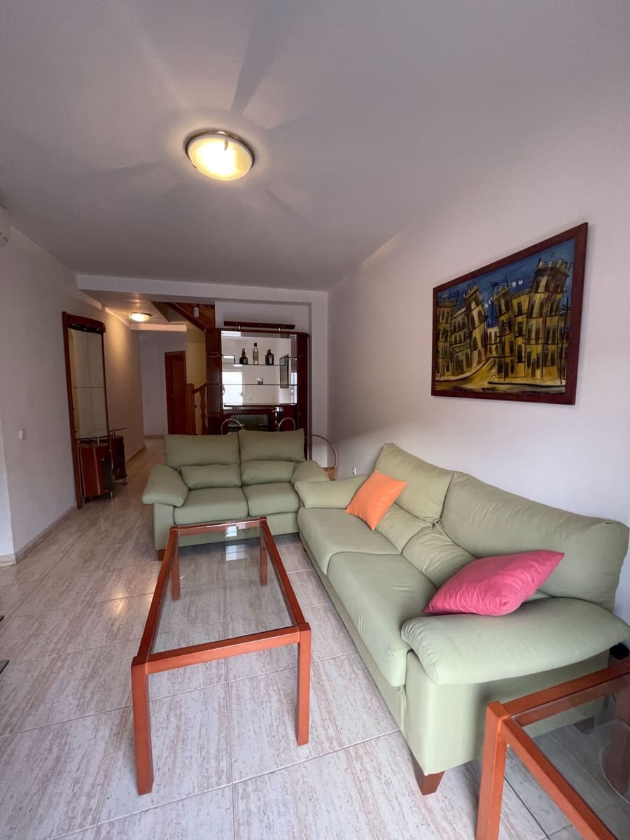 2 makuuhuone Kattohuoneisto myytävänä paikassa Puerto del Rosario - 299 000 € (Ref: 10033501)