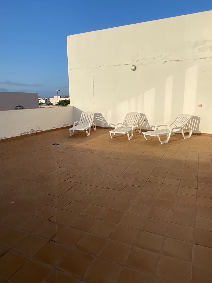 2 makuuhuone Kattohuoneisto myytävänä paikassa Puerto del Rosario - 299 000 € (Ref: 10033501)