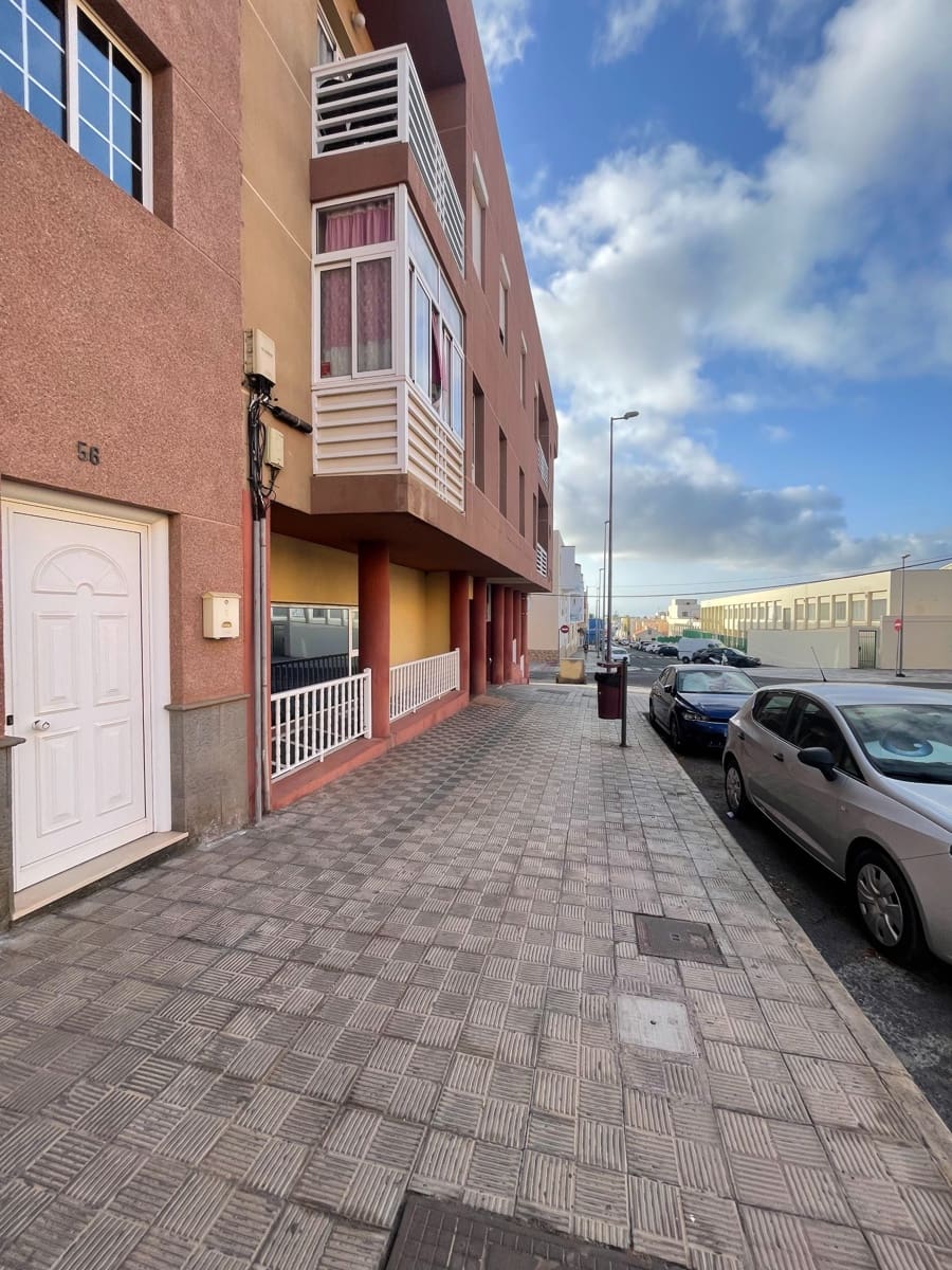 2 makuuhuone Kattohuoneisto myytävänä paikassa Puerto del Rosario - 299 000 € (Ref: 10033501)