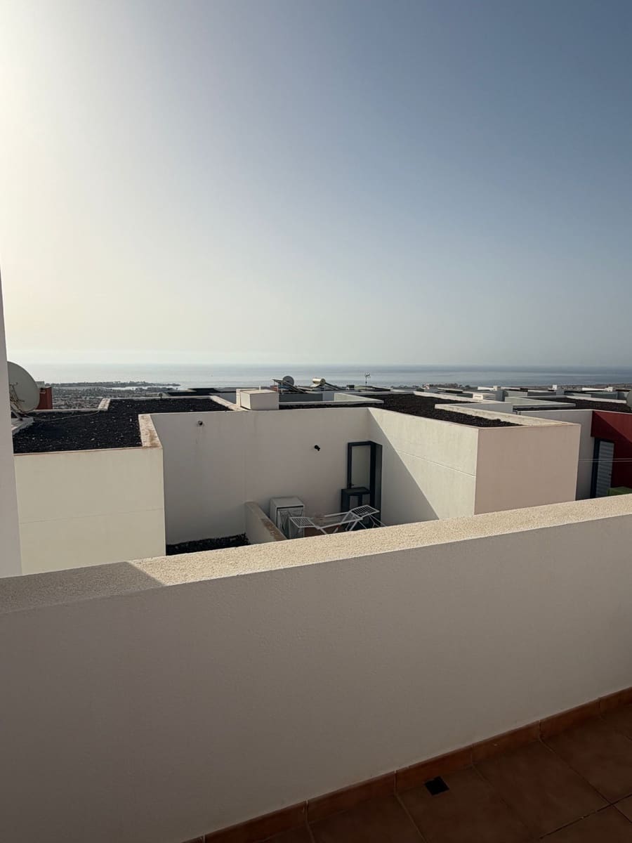 4 makuuhuone Omakotitalo myytävänä paikassa Caleta de Fuste - 295 000 € (Ref: 10034959)