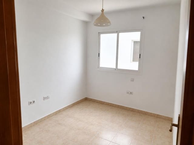 2 Zimmer Wohnung zu verkaufen in El Matorral, Puerto del Rosario - 160.000 € (Ref: 10044562)