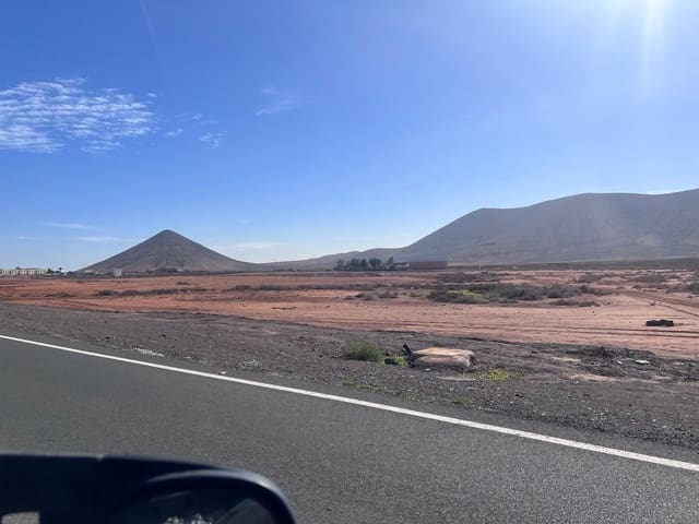 Terreno Não Urbanizado para venda em La Oliva - 189 000 € (Ref: 10054800)