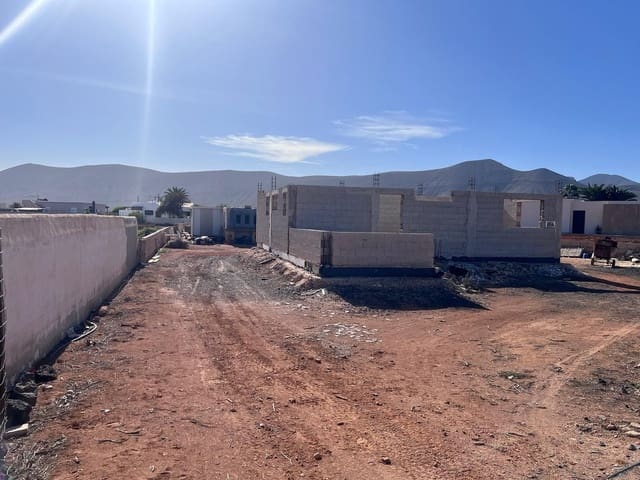 Terreno Não Urbanizado para venda em La Oliva - 189 000 € (Ref: 10054800)