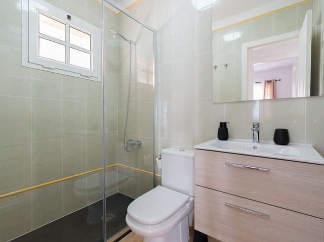 1 bedroom Bungalow for sale in Caleta de Fuste, Antigua - € 185,000 (Ref: 10097639)