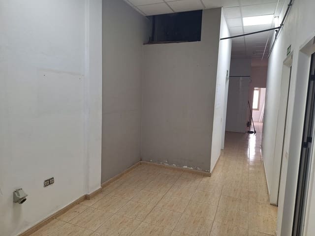 Comercial para venda em Puerto del Rosario - 200 000 € (Ref: 10099719)