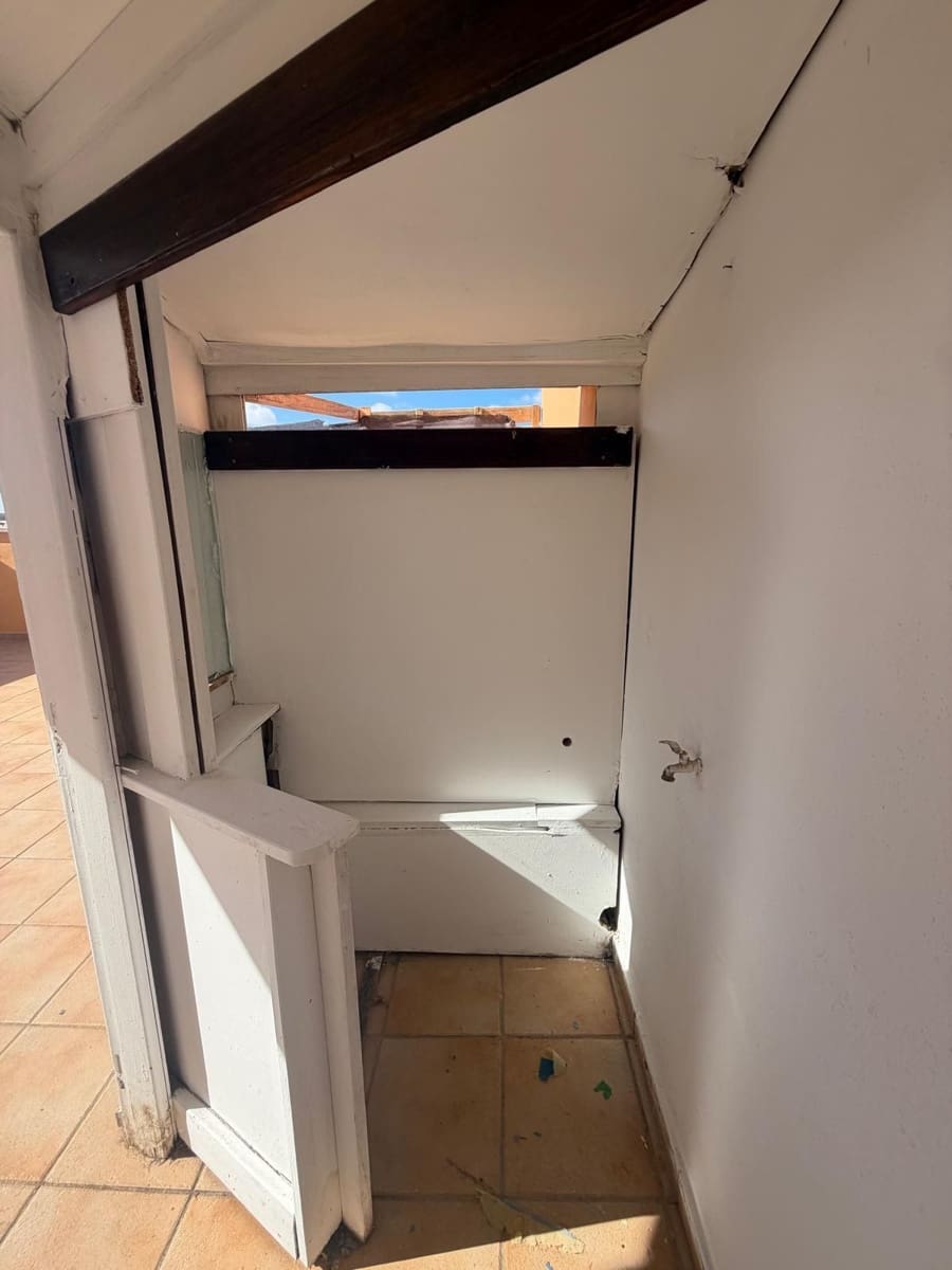 Piso de 2 habitaciones en Corralejo en venta - 260.000 € (Ref: 10108956)
