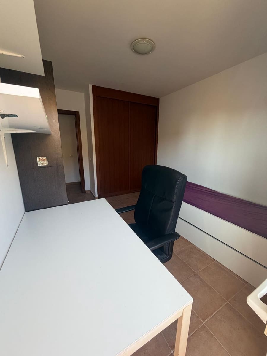 Piso de 2 habitaciones en Corralejo en venta - 260.000 € (Ref: 10108956)