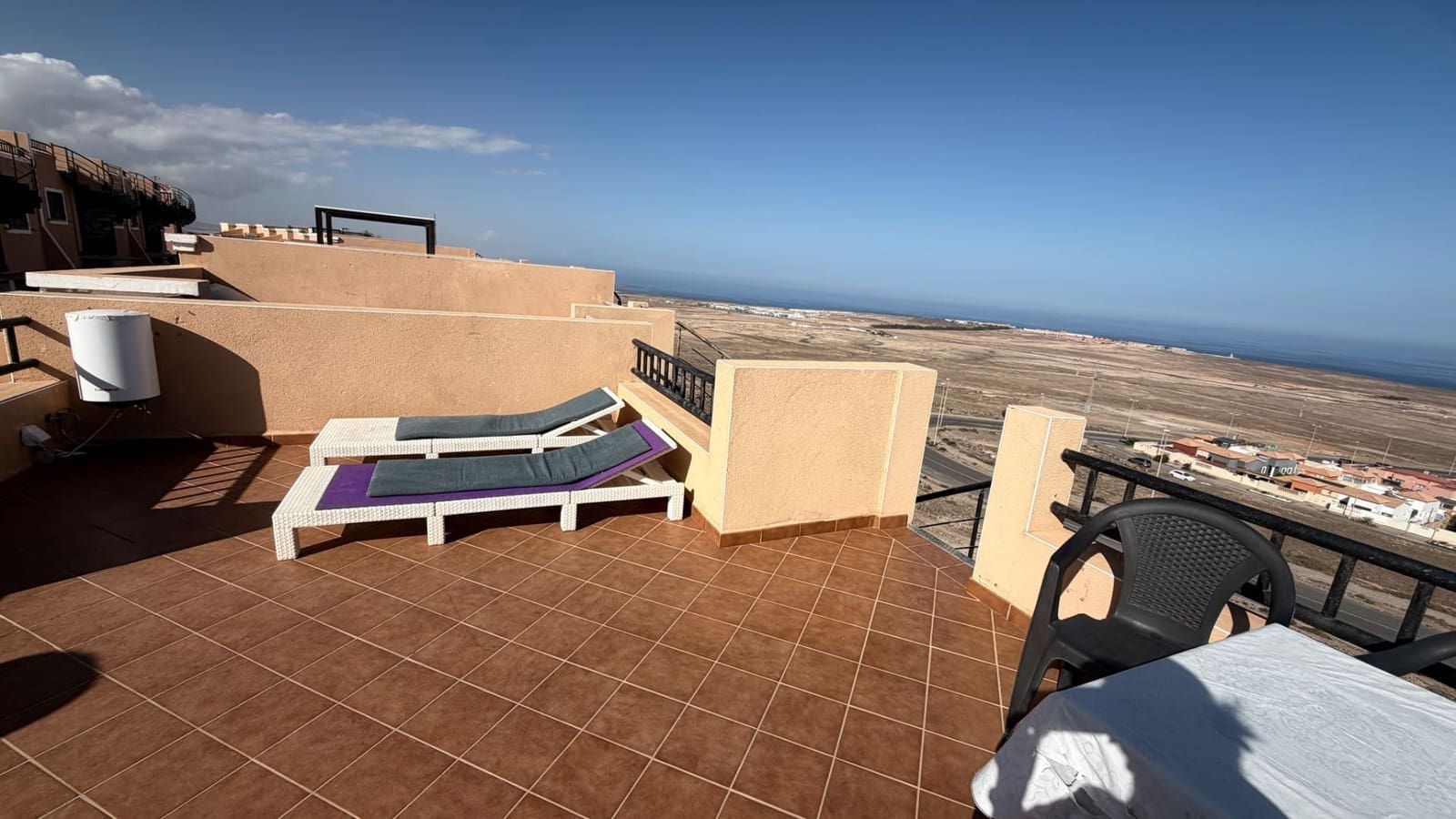 2 soveværelse Byhus til salg i Caleta de Fuste - € 220.000 (Ref: 10115407)