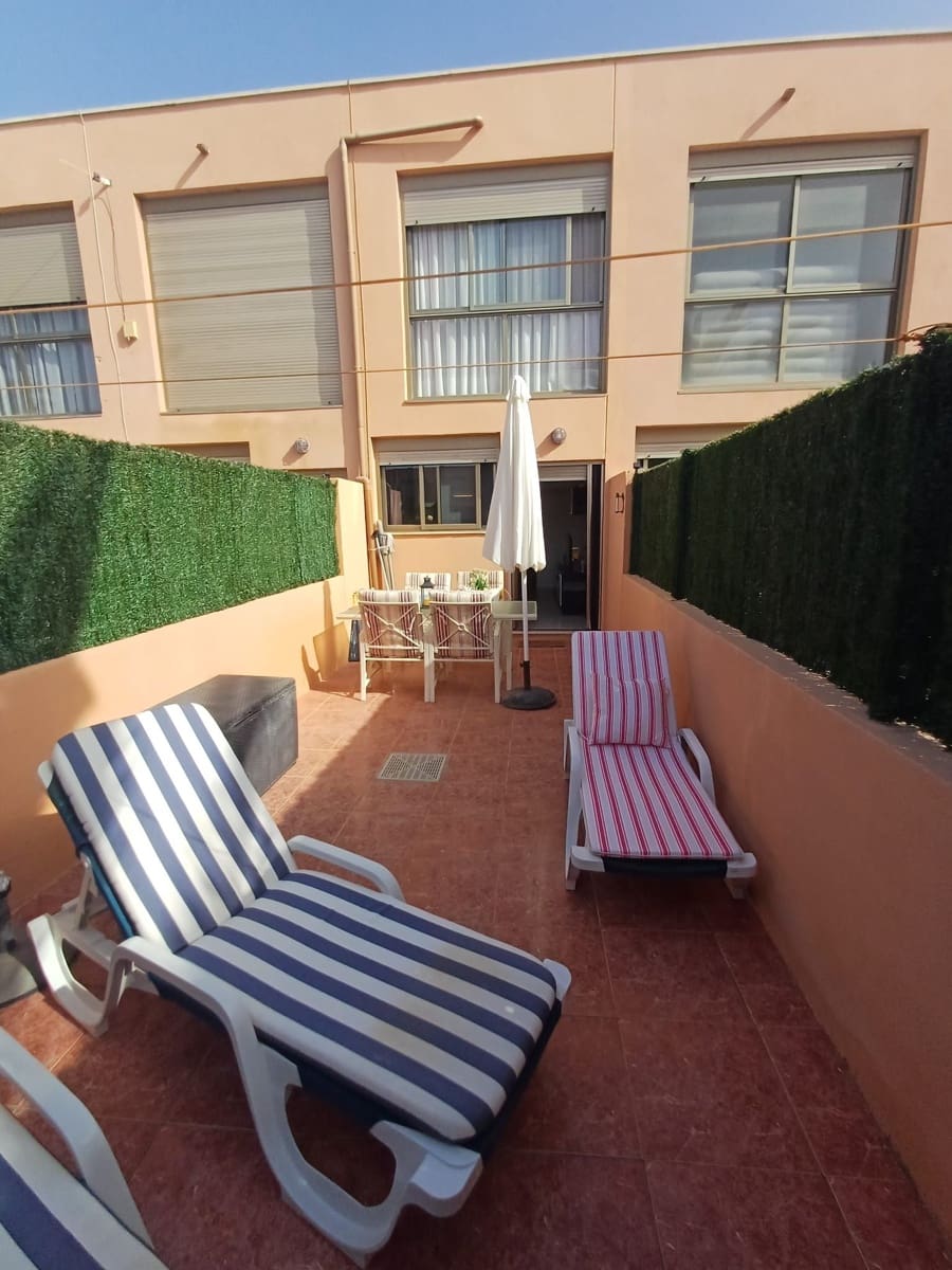 2 soverom Hus til salgs i Costa de Antigua - € 180 000 (Ref: 10139204)