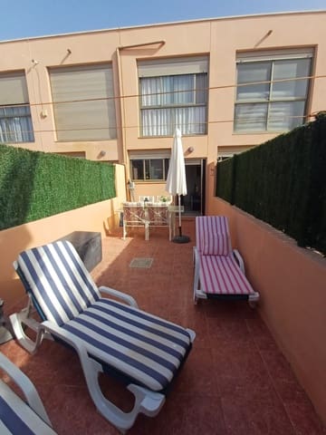 Casa de 2 habitaciones en Costa de Antigua, Antigua en venta con piscina - 180.000 € (Ref: 10139204)