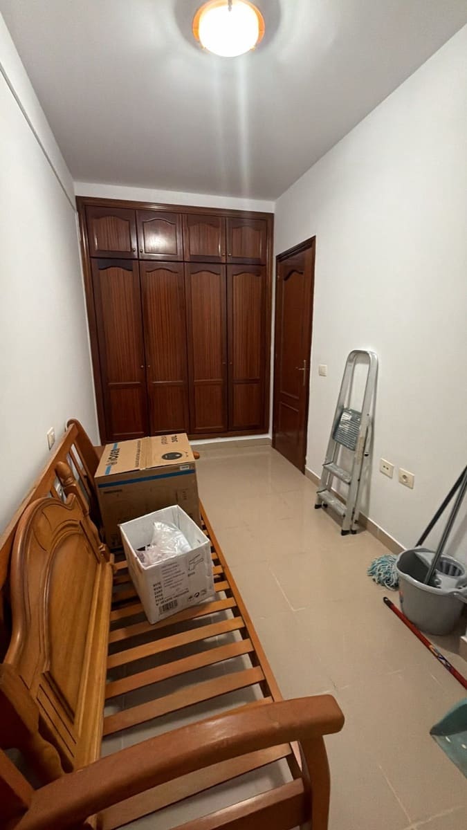2 slaapkamer Flat te koop in Puerto del Rosario - € 159.000 (Ref: 10148336)