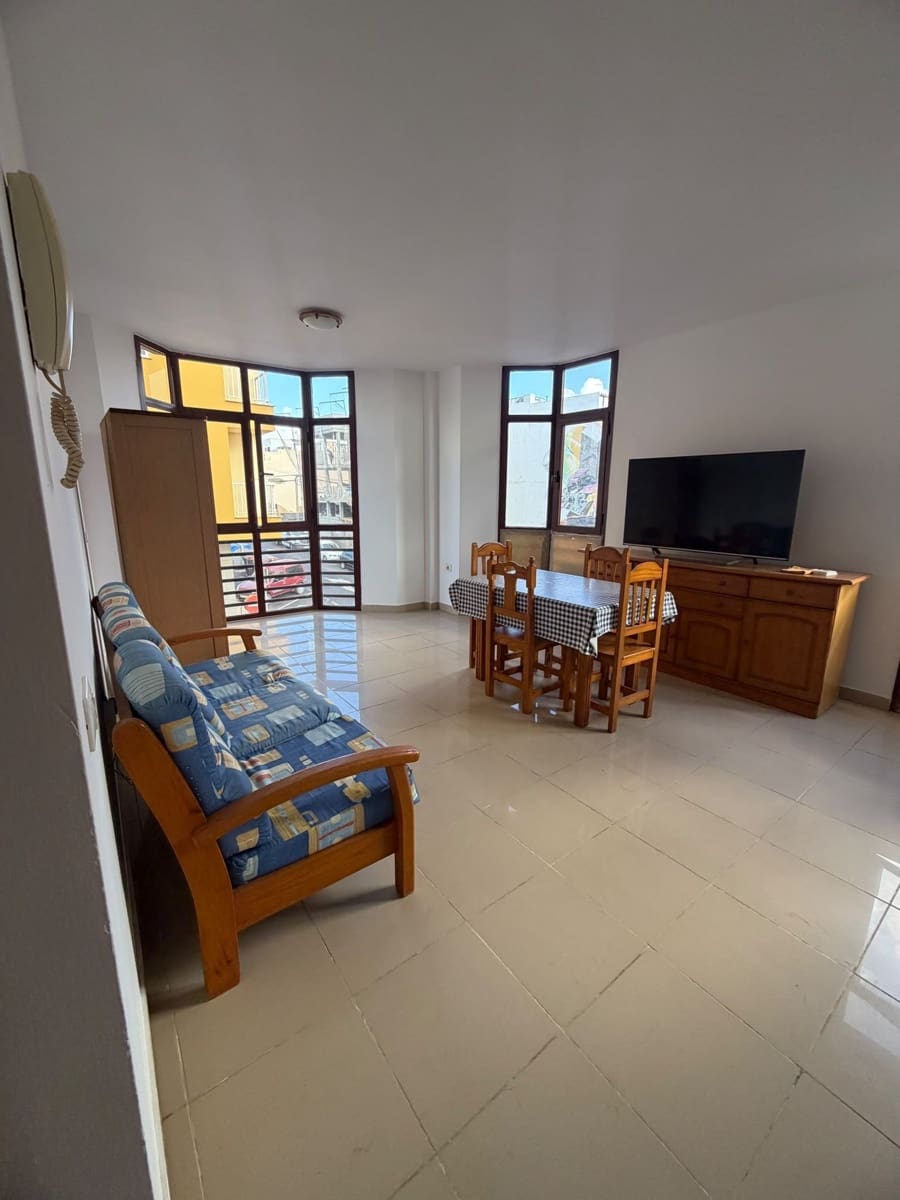 2 slaapkamer Flat te koop in Puerto del Rosario - € 159.000 (Ref: 10148336)