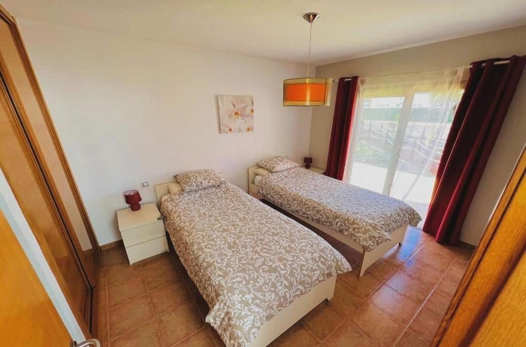 5 soverom Villa til salgs i Caleta de Fuste med svømmebasseng garasje - € 590 000 (Ref: 10154810)