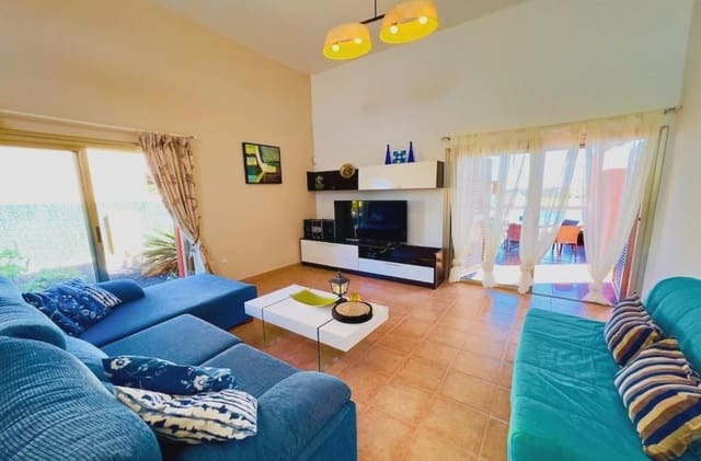 5 soverom Villa til salgs i Caleta de Fuste, Antigua med svømmebasseng garasje - € 590 000 (Ref: 10154810)