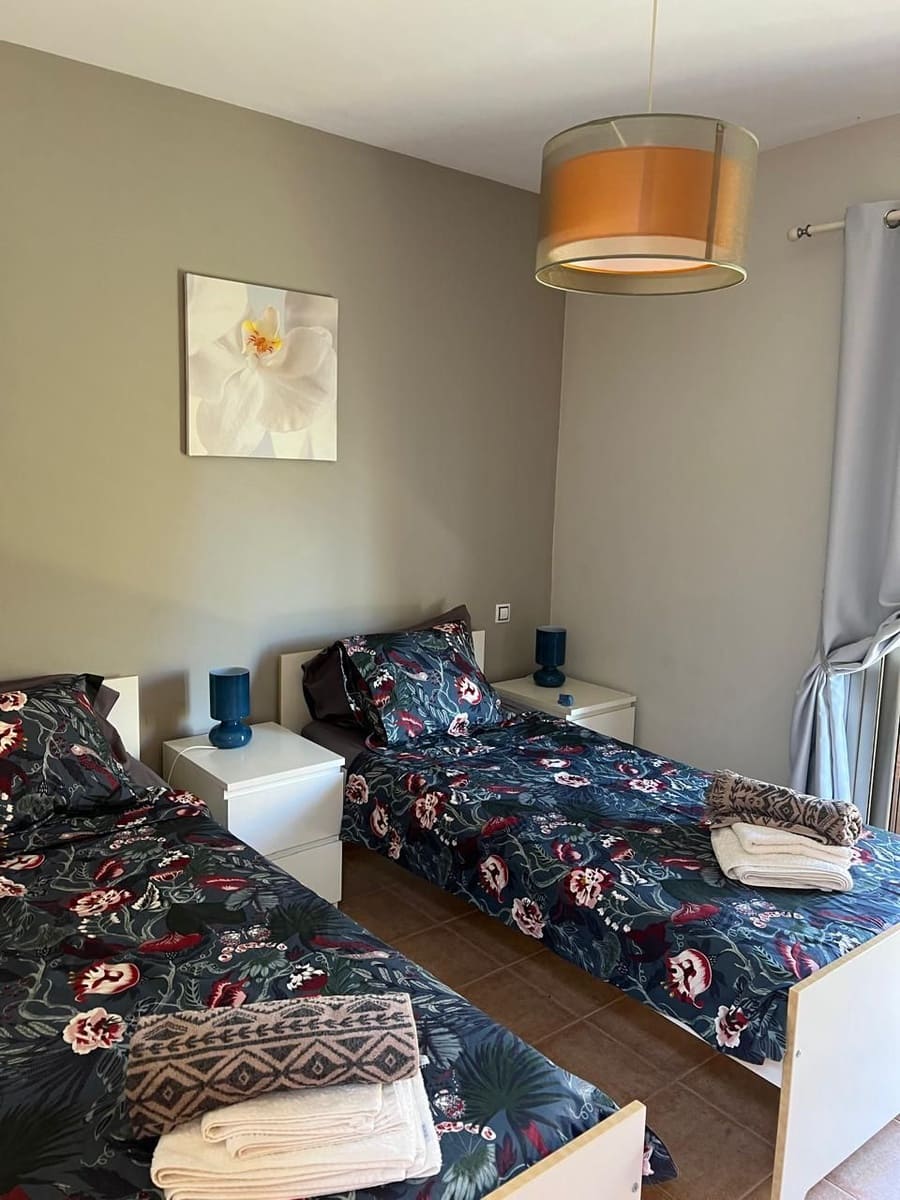 5 soverom Villa til salgs i Caleta de Fuste med svømmebasseng garasje - € 590 000 (Ref: 10154810)