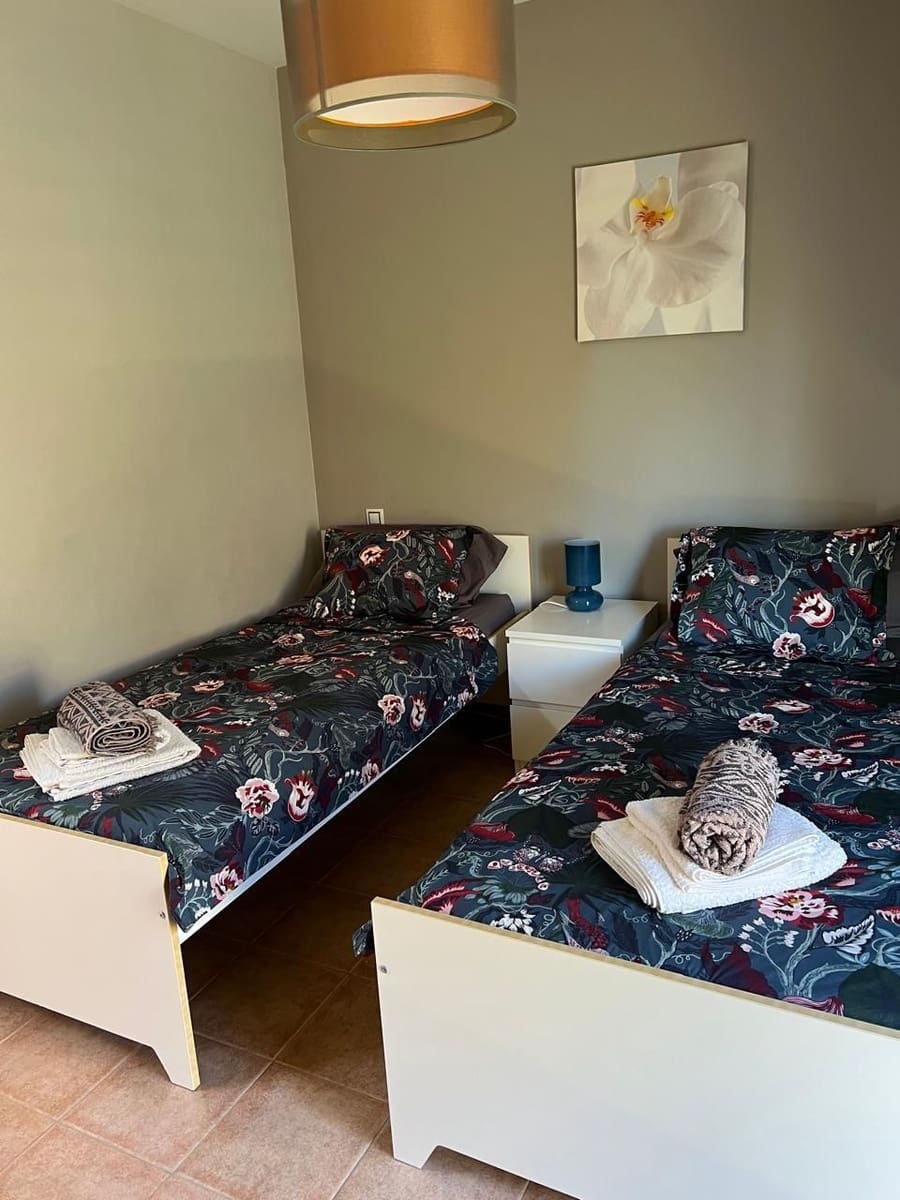 5 soverom Villa til salgs i Caleta de Fuste med svømmebasseng garasje - € 590 000 (Ref: 10154810)