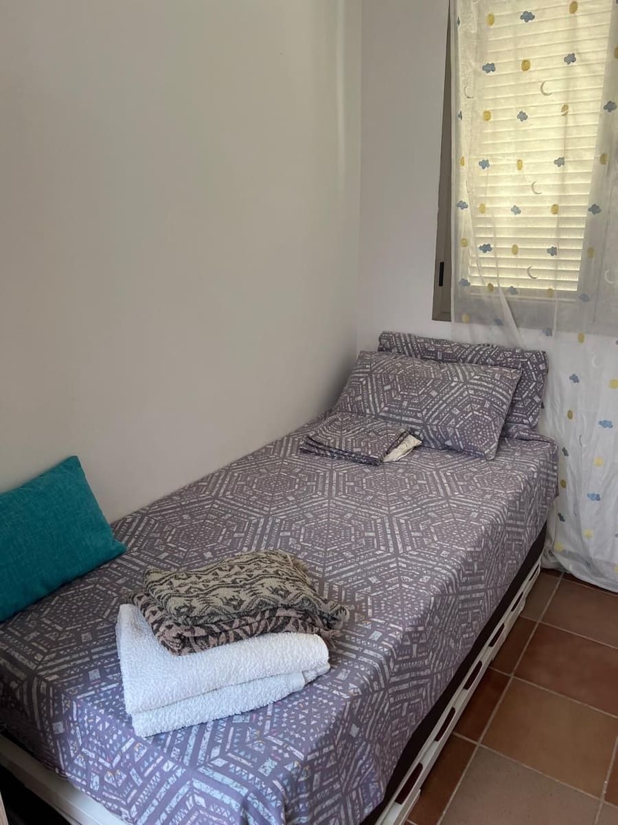 5 soverom Villa til salgs i Caleta de Fuste med svømmebasseng garasje - € 590 000 (Ref: 10154810)