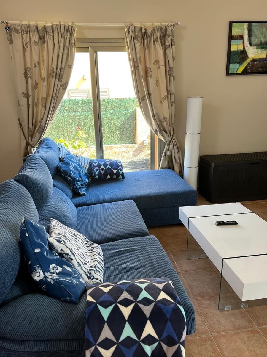 5 soverom Villa til salgs i Caleta de Fuste med svømmebasseng garasje - € 590 000 (Ref: 10154810)