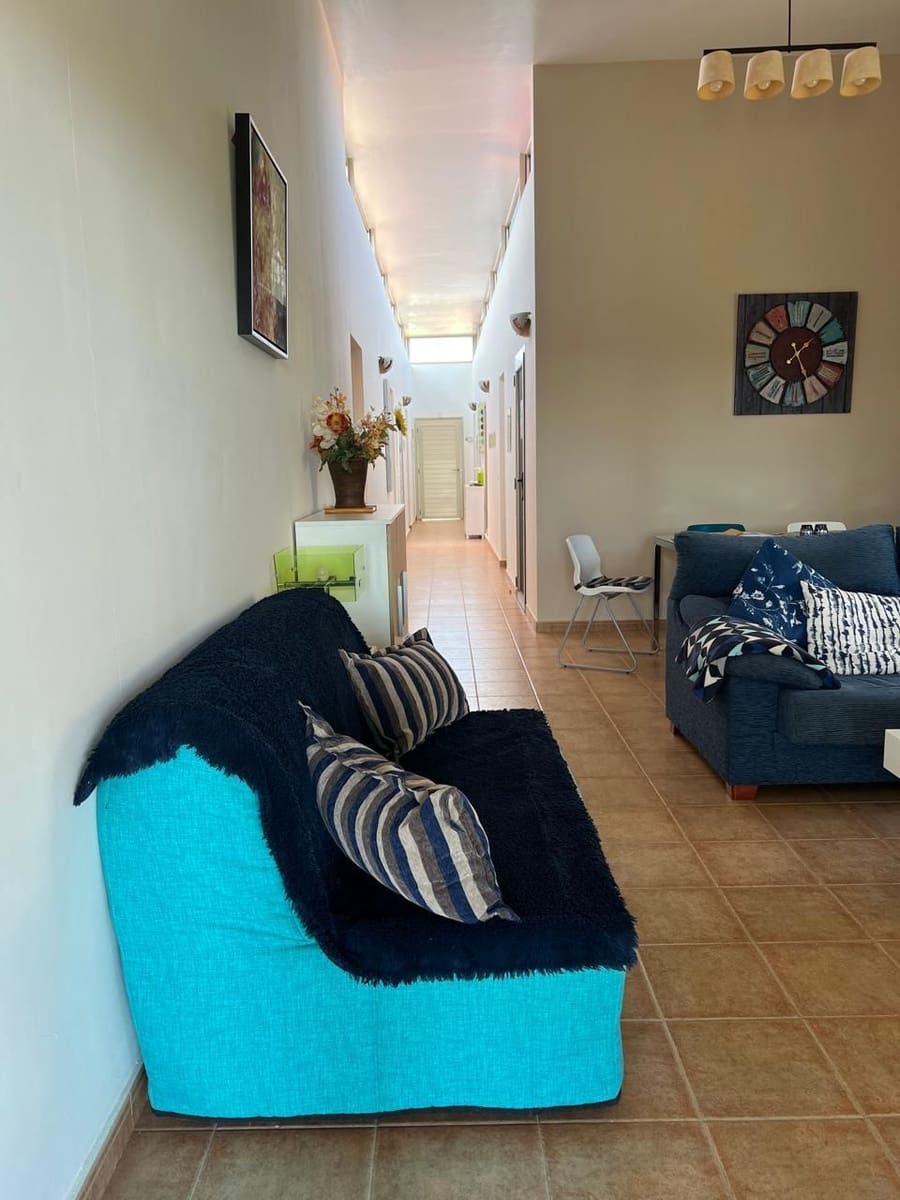 5 soverom Villa til salgs i Caleta de Fuste med svømmebasseng garasje - € 590 000 (Ref: 10154810)