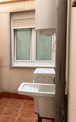 2 slaapkamer Flat te koop in Puerto del Rosario met garage - € 168.000 (Ref: 10154811)