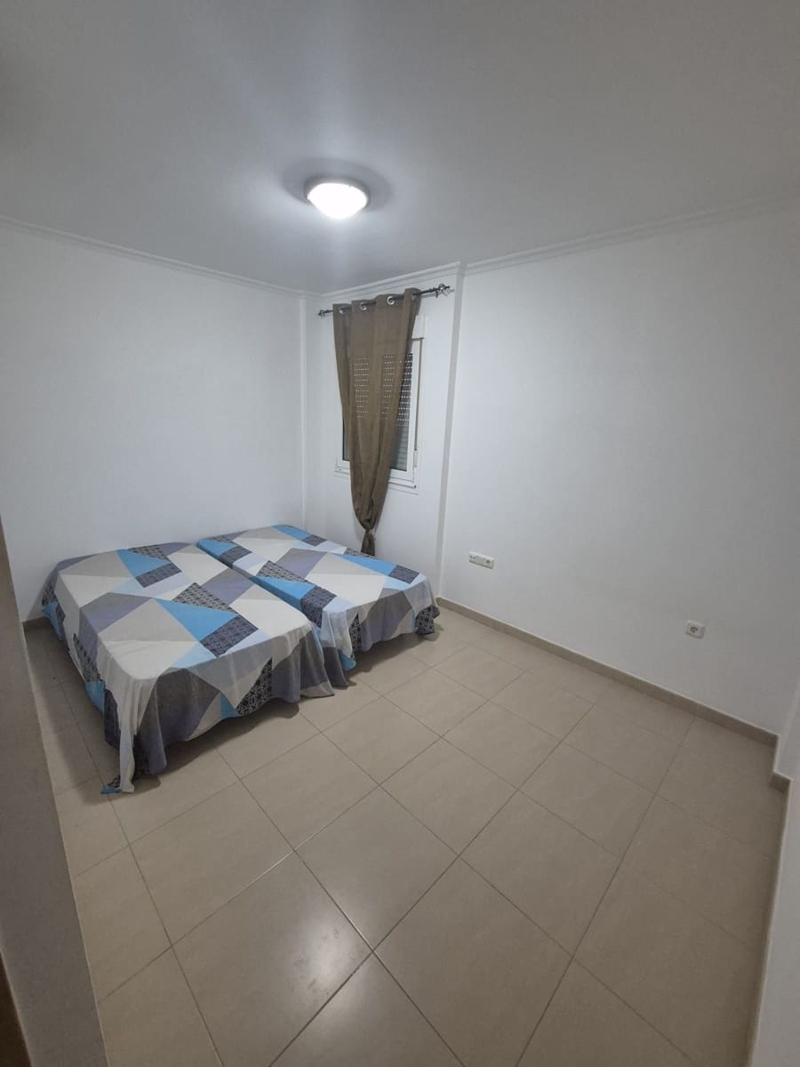 2 slaapkamer Flat te koop in Puerto del Rosario met garage - € 168.000 (Ref: 10154811)