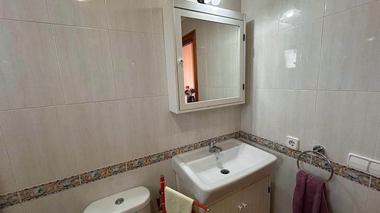 2 bedroom Flat for sale in El Cotillo - € 300,000 (Ref: 10161038)