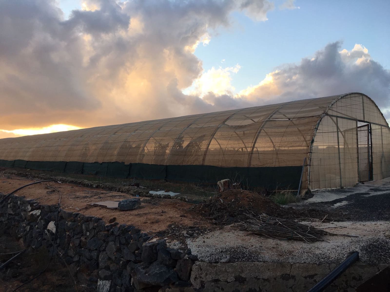 3 soveværelse Finca/Landehus til salg i Puerto del Rosario med swimmingpool - € 2.369.000 (Ref: 7852355)