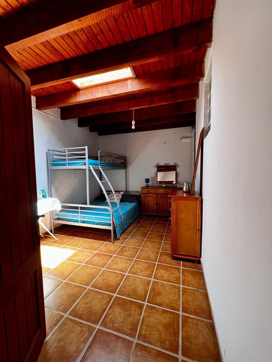 2 soveværelse Villa til salg i Tuineje med garage - € 339.000 (Ref: 7852464)