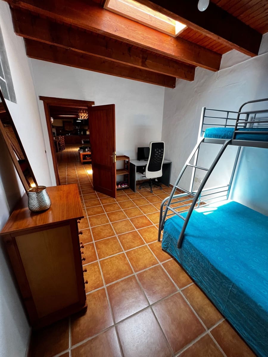 2 soveværelse Villa til salg i Tuineje med garage - € 339.000 (Ref: 7852464)