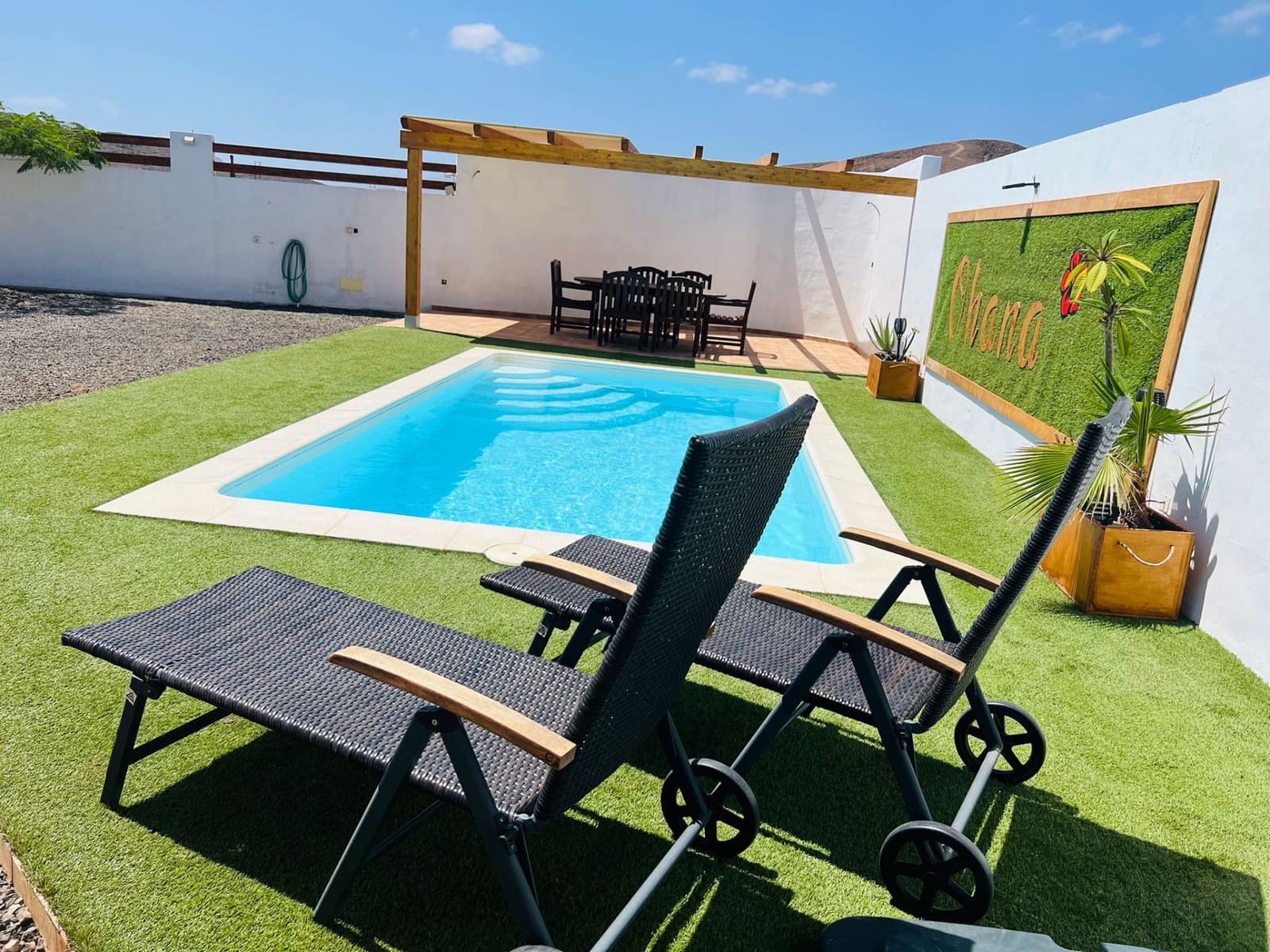 2 soveværelse Villa til salg i Tuineje med garage - € 339.000 (Ref: 7852464)