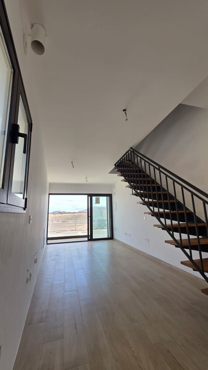 2 soverom Hus til salgs i El Cotillo - € 295 000 (Ref: 8140513)