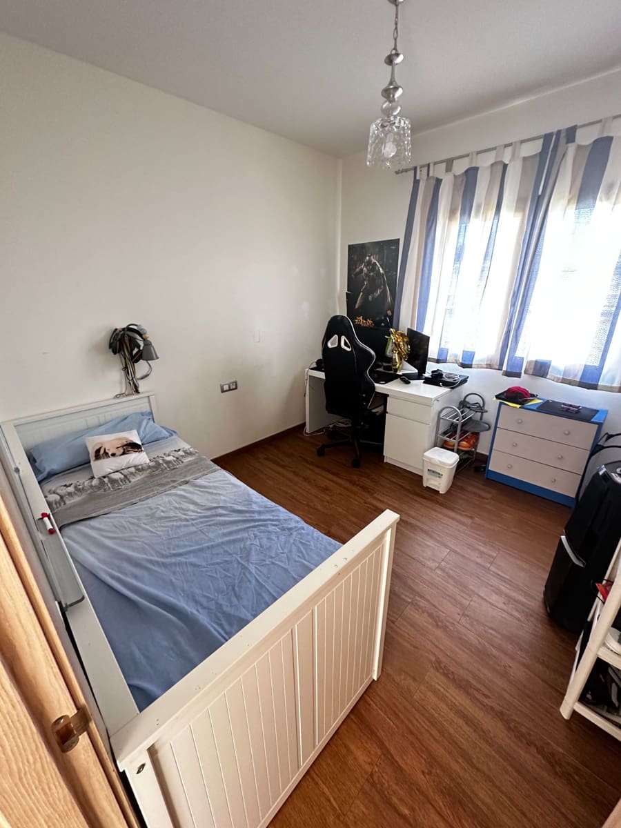 4 soveværelse Villa til salg i Caleta de Fuste med swimmingpool garage - € 760.000 (Ref: 8174578)